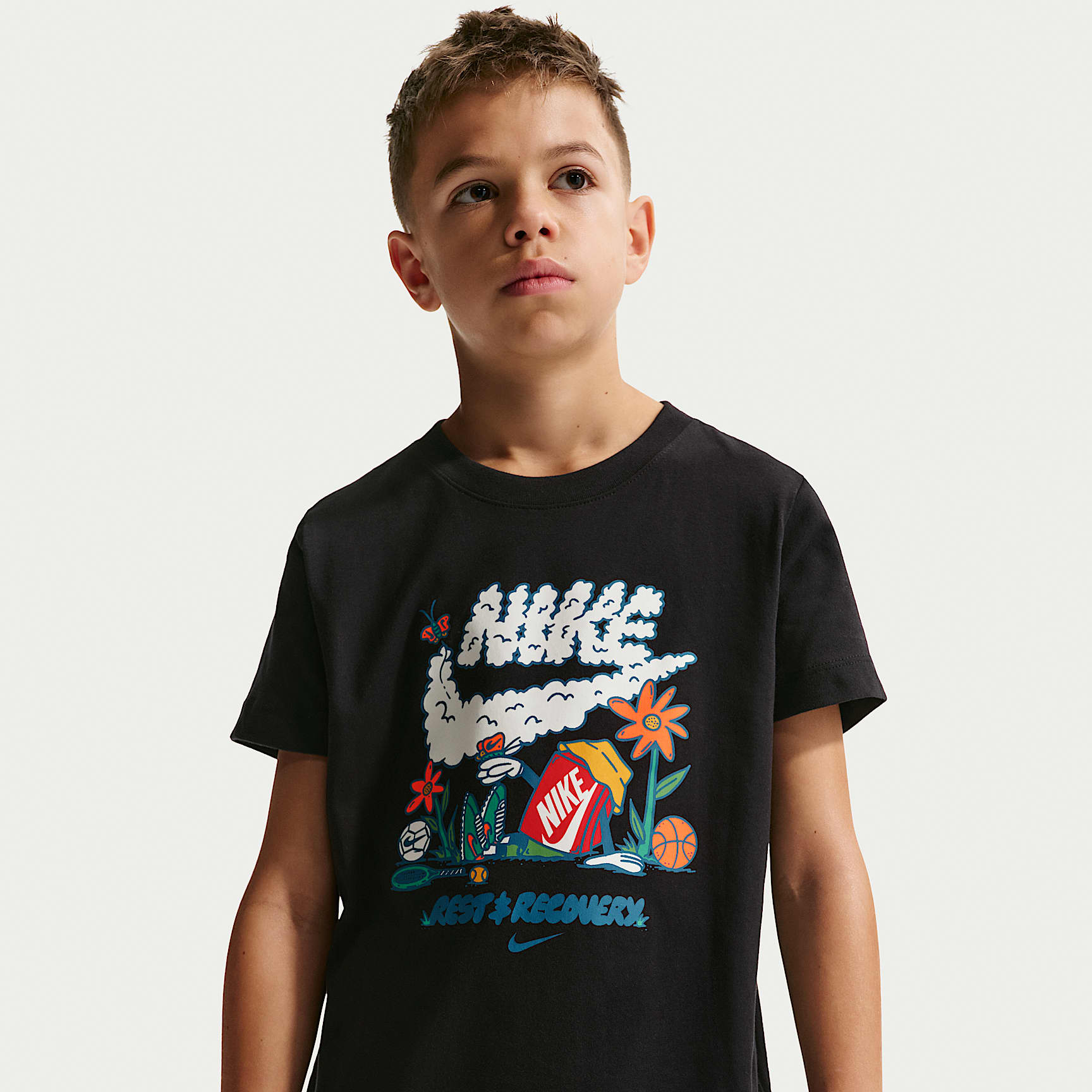 Nike Sportswear Older Kids' T-Shirt. Nike ID